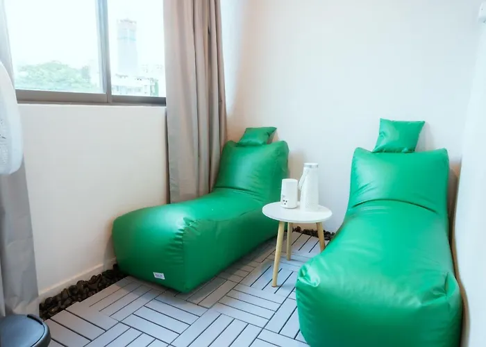 420 - Ekkamai Buds & Beds * Banguecoque