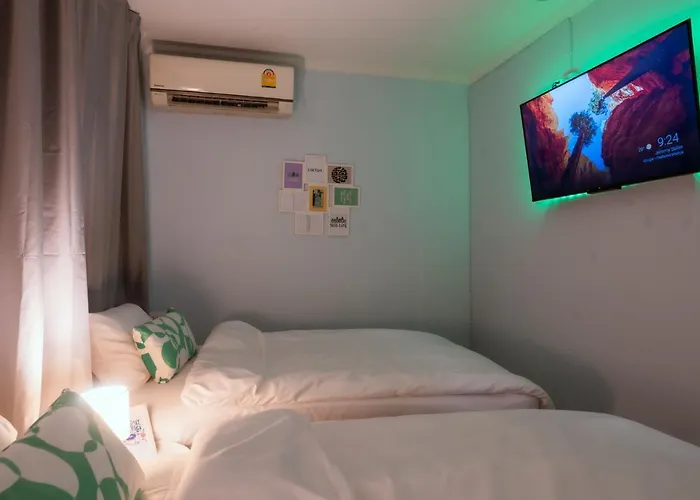 420 - Ekkamai Buds & Beds Albergue Banguecoque