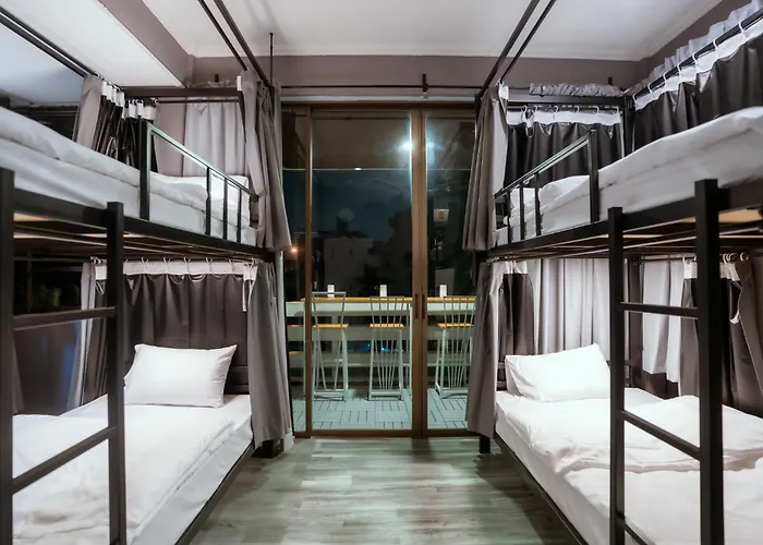 Albergue 420 - Ekkamai Buds & Beds