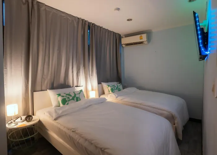 420 - Ekkamai Buds & Beds Albergue *