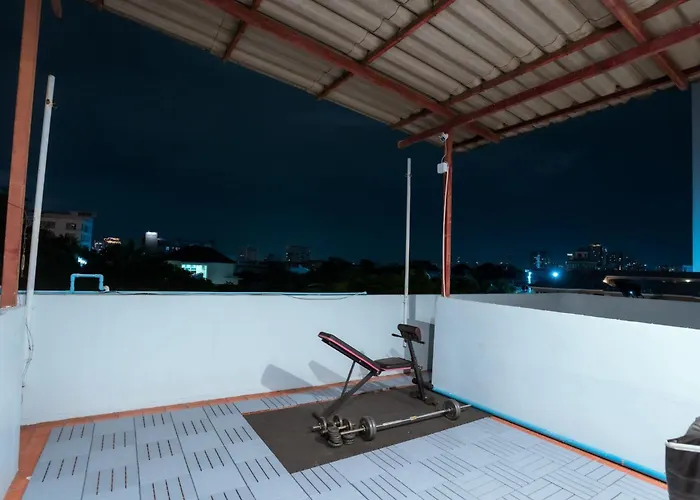 420 - Ekkamai Buds & Beds Albergue *